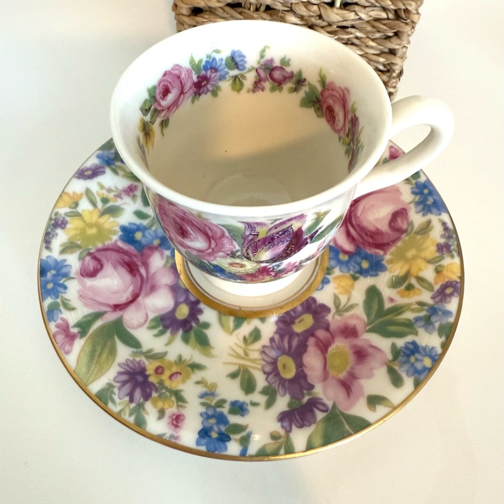 Vintage Castleton Floral Garden Caprice Tea Cup & Saucer Shabby Chic Collection